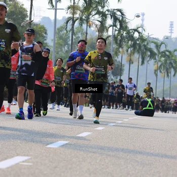 Runner Photo 7015868