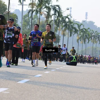 Runner Photo 7015883