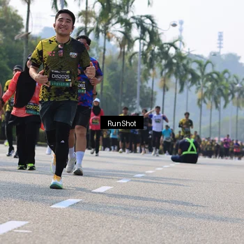 Runner Photo 7015902