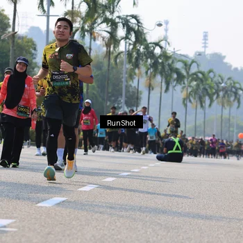 Runner Photo 7015907