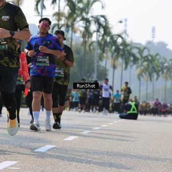 Runner Photo 7015920
