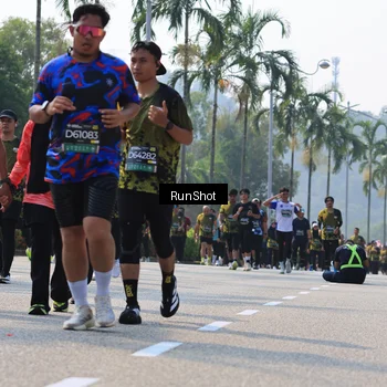 Runner Photo 7015940