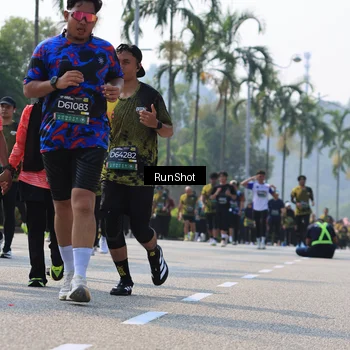 Runner Photo 7015949
