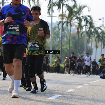 Runner Photo 7015976