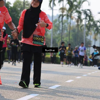 Runner Photo 7015985