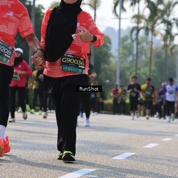Runner Photo 7015999