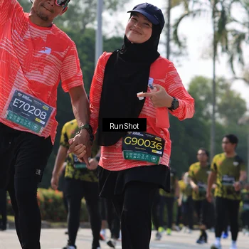 Runner Photo 7016005