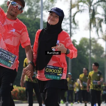 Runner Photo 7016008