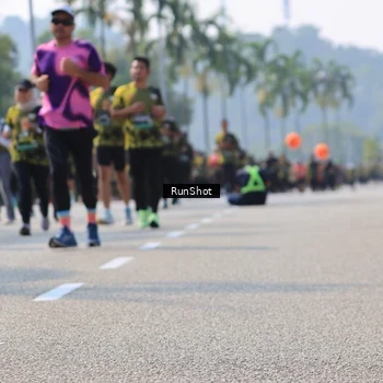 Runner Photo 7016037