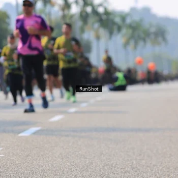 Runner Photo 7016040