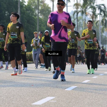 Runner Photo 7016064