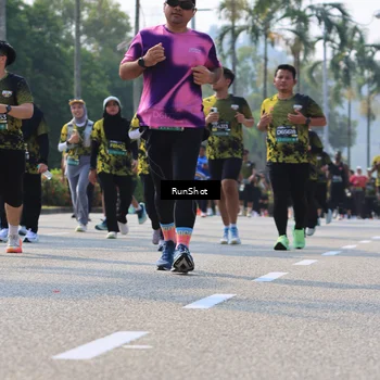 Runner Photo 7016066
