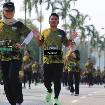 Runner Photo 7016101
