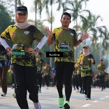 Runner Photo 7016103