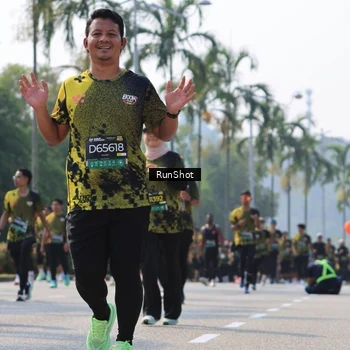 Runner Photo 7016112