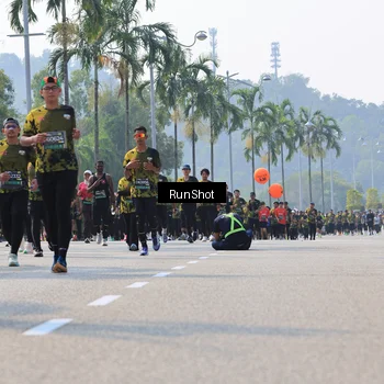 Runner Photo 7016139