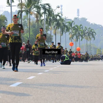 Runner Photo 7016152