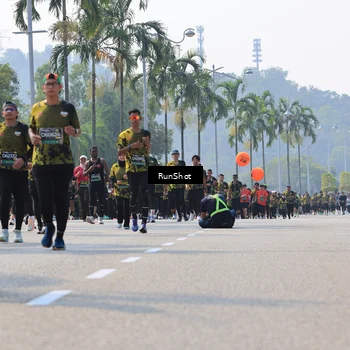Runner Photo 7016162
