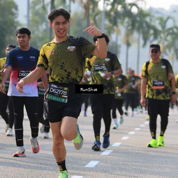 Runner Photo 7016167