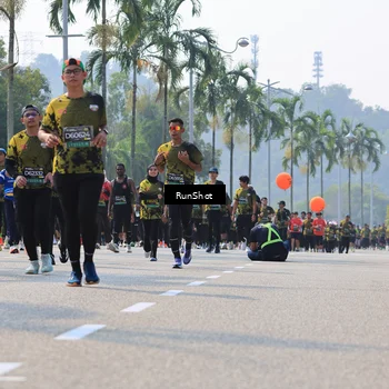 Runner Photo 7016169