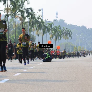 Runner Photo 7016170