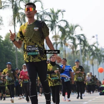 Runner Photo 7016222