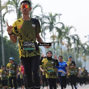 Runner Photo 7016239