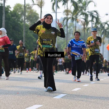 Runner Photo 7016260