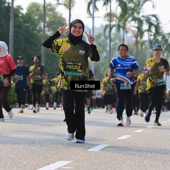 Runner Photo 7016263