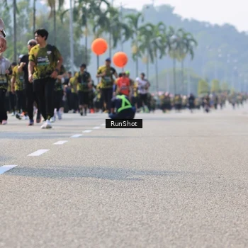 Runner Photo 7016309