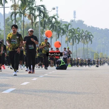 Runner Photo 7016322