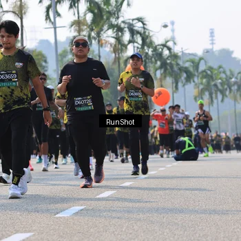 Runner Photo 7016355