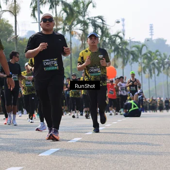 Runner Photo 7016364
