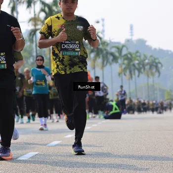 Runner Photo 7016381