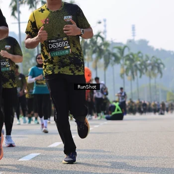 Runner Photo 7016410
