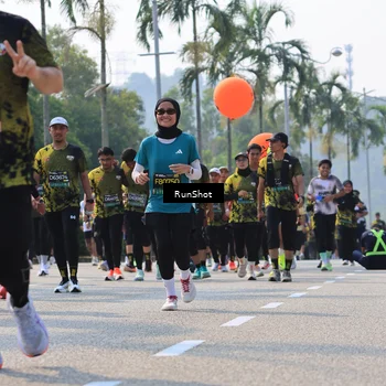 Runner Photo 7016431