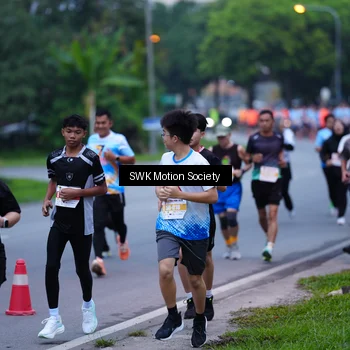 Runner Photo 7016861