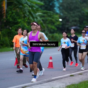 Runner Photo 7016894