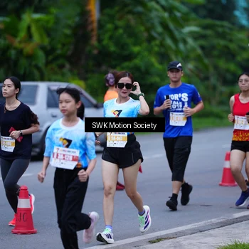 Runner Photo 7016901