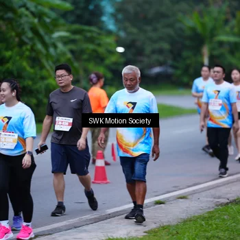 Runner Photo 7016998