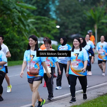 Runner Photo 7017001