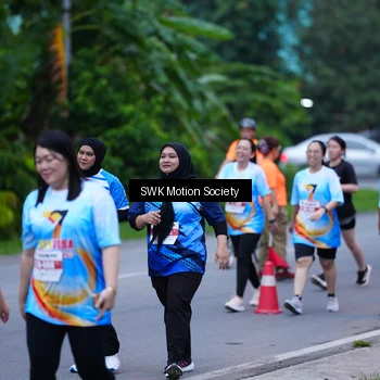 Runner Photo 7017006