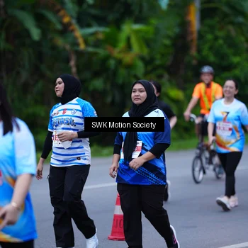Runner Photo 7017009
