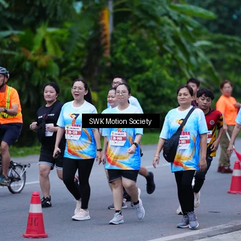 Runner Photo 7017010