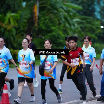 Runner Photo 7017017
