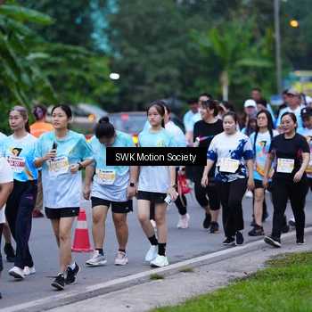 Runner Photo 7017023