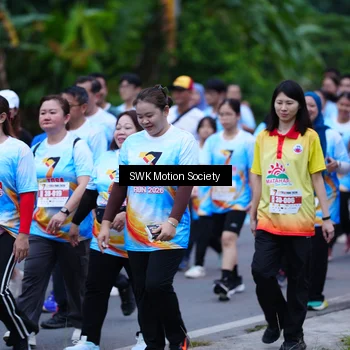 Runner Photo 7017043