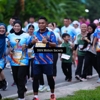 Runner Photo 7017048