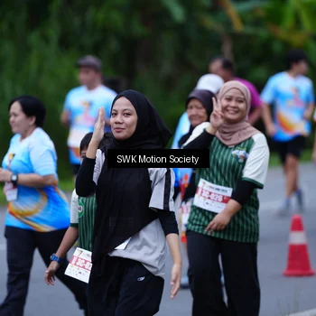 Runner Photo 7017062