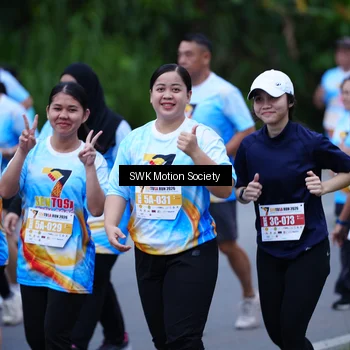 Runner Photo 7017065